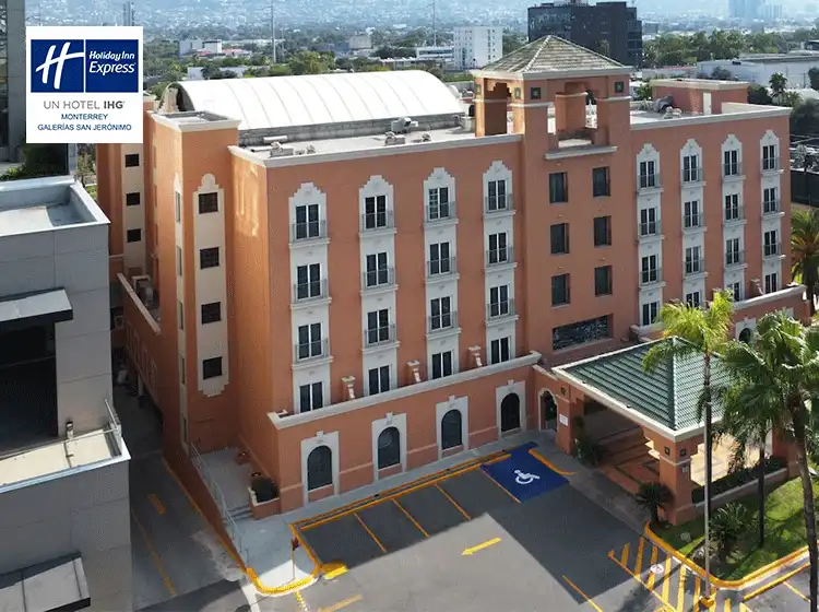 holiday inn express galerias
